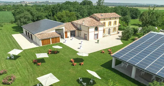 DOMAINE LE CHARRIQUET